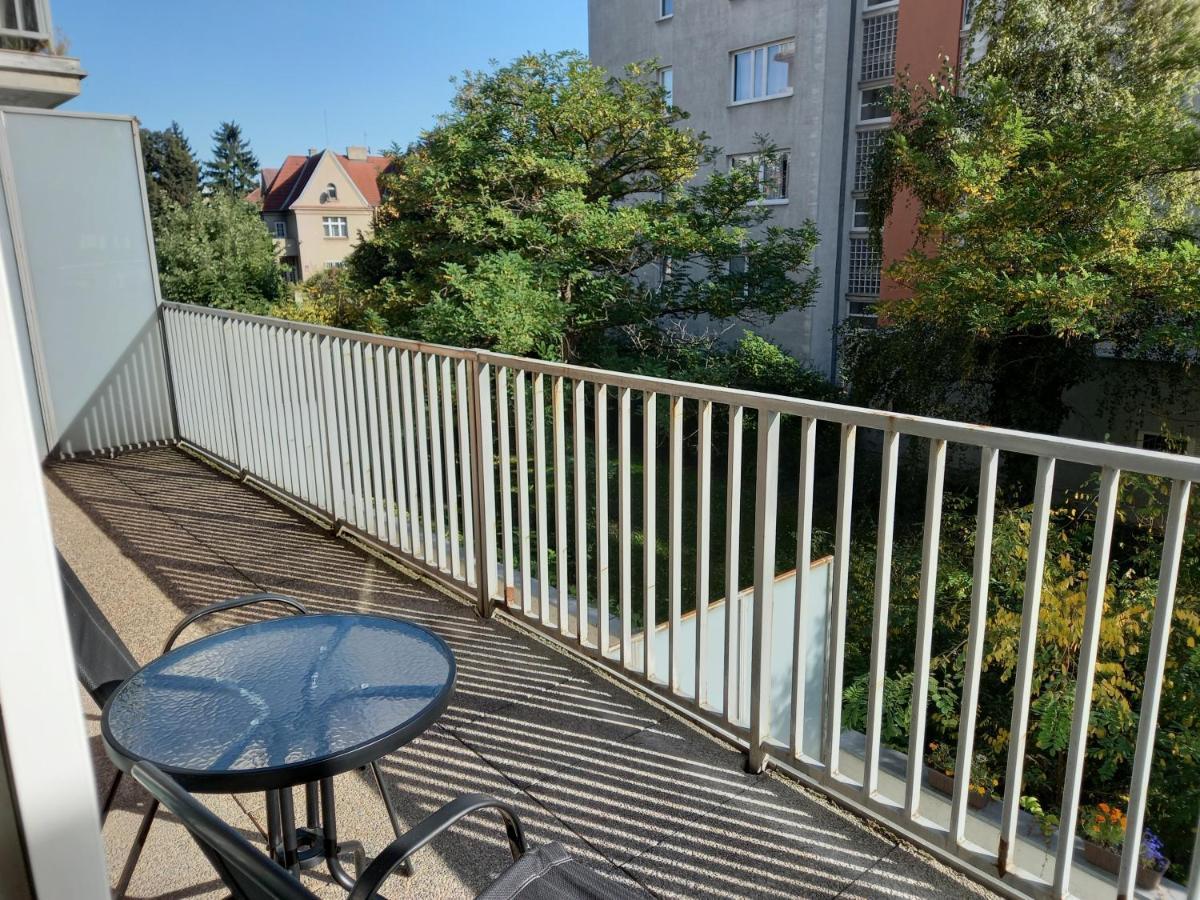 Apartment Golden Прага Екстер'єр фото