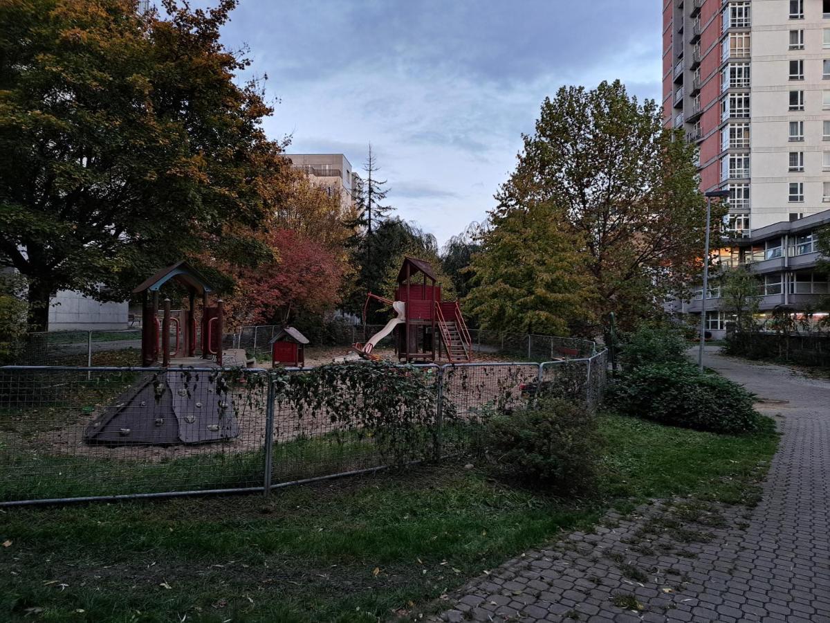 Apartment Golden Прага Екстер'єр фото